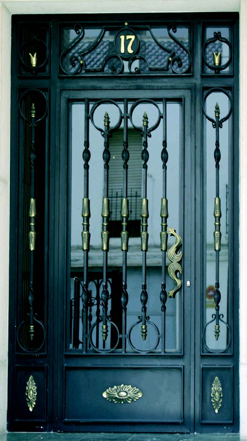 foto de un modelo de puerta